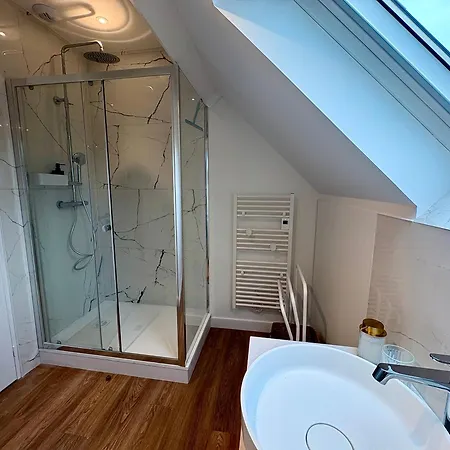 2 Pers Hyper Centre Parking Privé Appartement *